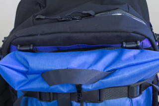 componible_backpack/a02-clothing_bag_top-tmb.jpg