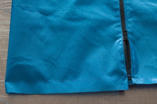 unlined_box_pouch_or_bag/03-side_seam_1-tmb.jpg